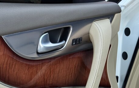 Infiniti FX II, 2010 год, 1 490 000 рублей, 11 фотография