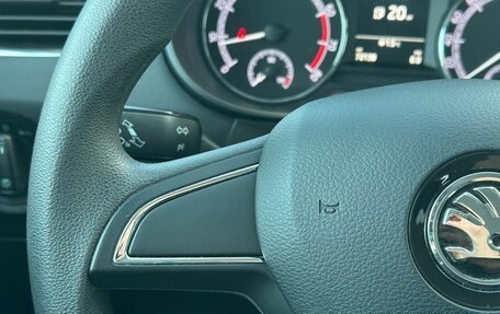 Skoda Octavia, 2018 год, 1 870 000 рублей, 12 фотография