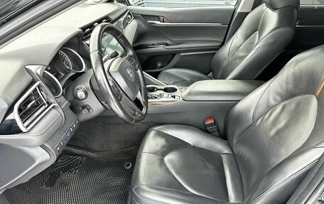 Toyota Camry, 2020 год, 2 900 000 рублей, 10 фотография