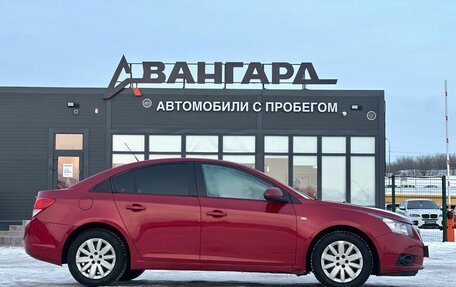 Chevrolet Cruze II, 2010 год, 750 000 рублей, 6 фотография