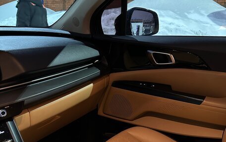 KIA Carnival, 2021 год, 3 300 000 рублей, 24 фотография