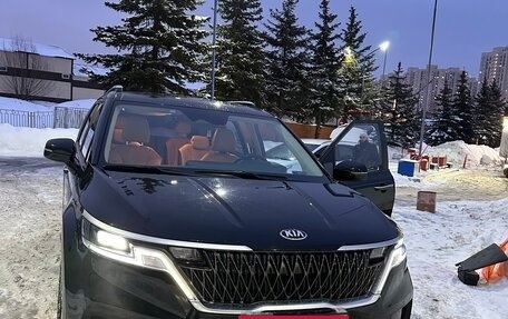 KIA Carnival, 2021 год, 3 300 000 рублей, 22 фотография