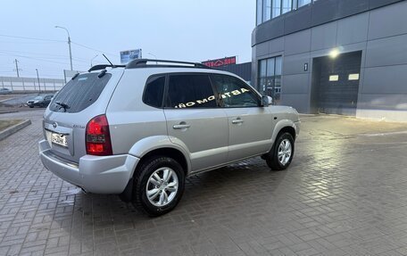 Hyundai Tucson III, 2008 год, 1 050 000 рублей, 2 фотография