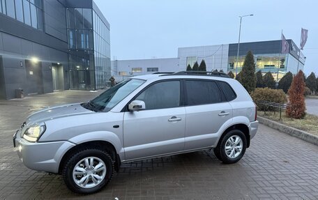 Hyundai Tucson III, 2008 год, 1 050 000 рублей, 3 фотография