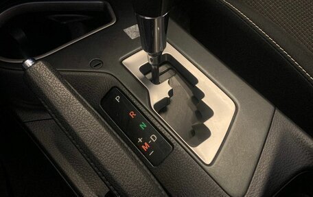 Toyota RAV4, 2016 год, 2 210 500 рублей, 22 фотография