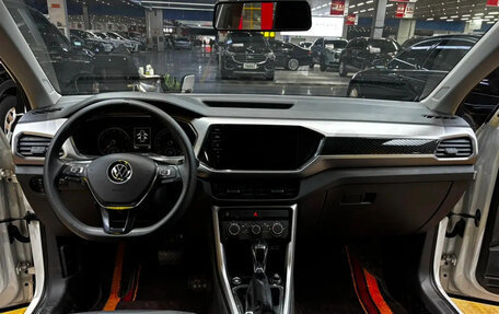 Volkswagen T-Cross I, 2022 год, 1 410 000 рублей, 8 фотография