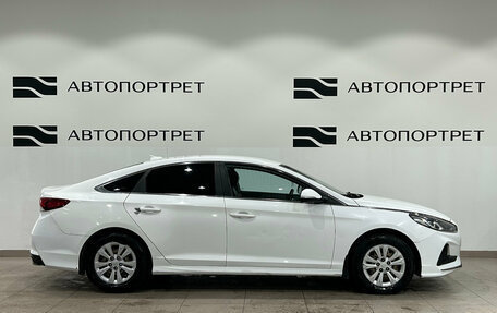 Hyundai Sonata VIII, 2019 год, 999 000 рублей, 8 фотография