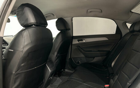 Hyundai Sonata VIII, 2019 год, 999 000 рублей, 14 фотография