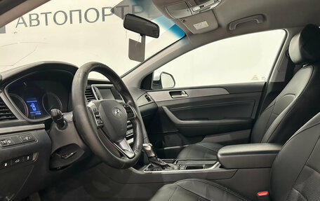 Hyundai Sonata VIII, 2019 год, 999 000 рублей, 16 фотография