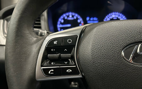 Hyundai Sonata VIII, 2019 год, 999 000 рублей, 21 фотография