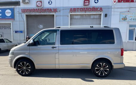 Volkswagen Caravelle T5, 2011 год, 1 750 000 рублей, 8 фотография