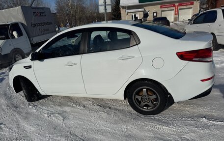 KIA Rio III рестайлинг, 2017 год, 1 160 000 рублей, 2 фотография