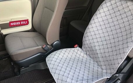 Toyota Porte II, 2019 год, 1 150 000 рублей, 10 фотография