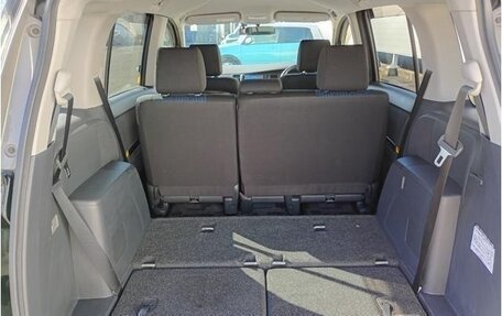 Toyota ISis I, 2015 год, 1 118 230 рублей, 30 фотография