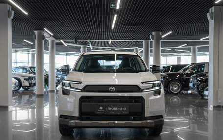 Toyota RAV4, 2025 год, 4 900 000 рублей, 3 фотография