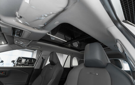 Toyota RAV4, 2025 год, 4 900 000 рублей, 10 фотография