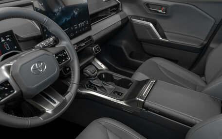 Toyota RAV4, 2025 год, 4 900 000 рублей, 18 фотография