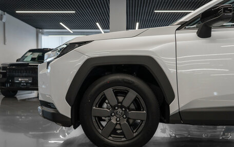 Toyota RAV4, 2025 год, 4 900 000 рублей, 29 фотография