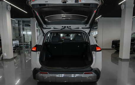 Toyota RAV4, 2025 год, 4 900 000 рублей, 28 фотография