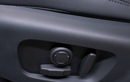 Land Rover Range Rover Evoque II, 2025 год, 6 240 000 рублей, 19 фотография