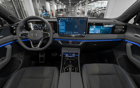 Volkswagen Tiguan, 2025 год, 4 900 000 рублей, 7 фотография