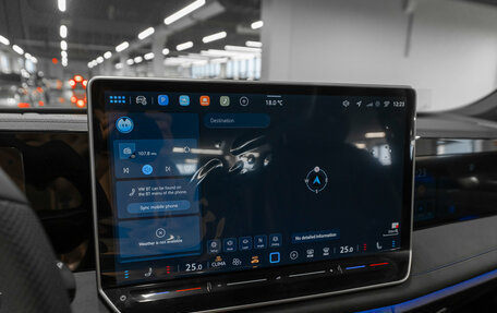 Volkswagen Tiguan, 2025 год, 4 900 000 рублей, 17 фотография