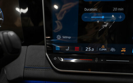 Volkswagen Tiguan, 2025 год, 4 900 000 рублей, 21 фотография