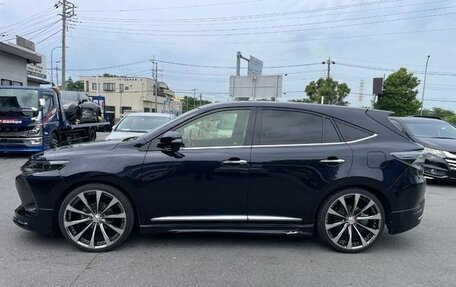 Toyota Harrier, 2017 год, 2 163 000 рублей, 3 фотография