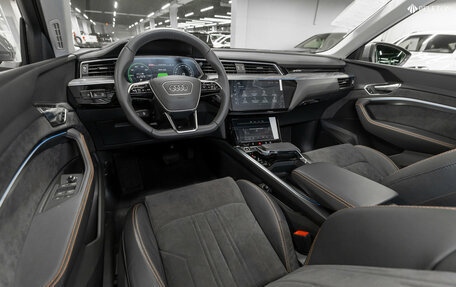 Audi e-tron I, 2022 год, 5 150 000 рублей, 7 фотография