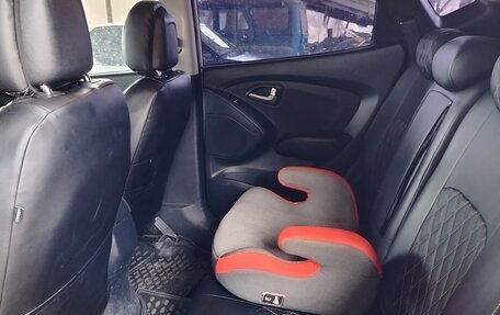 Hyundai ix35 I рестайлинг, 2010 год, 1 150 000 рублей, 9 фотография