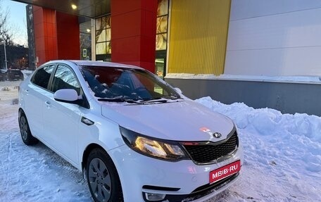 KIA Rio III рестайлинг, 2017 год, 1 005 000 рублей, 2 фотография