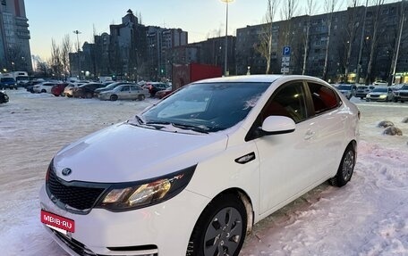 KIA Rio III рестайлинг, 2017 год, 1 005 000 рублей, 4 фотография