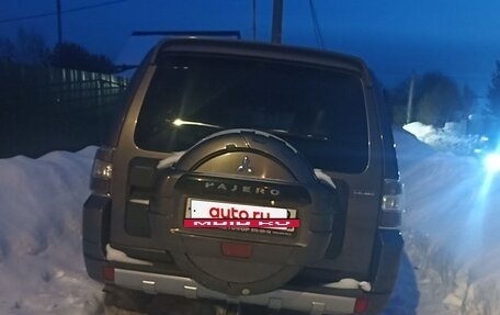 Mitsubishi Pajero IV, 2012 год, 1 950 000 рублей, 2 фотография