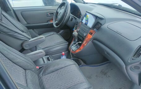 Lexus RX IV рестайлинг, 1999 год, 550 000 рублей, 13 фотография