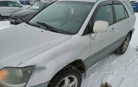 Lexus RX IV рестайлинг, 1999 год, 550 000 рублей, 16 фотография