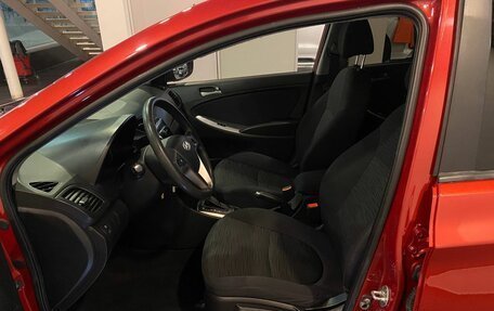 Hyundai Solaris II рестайлинг, 2016 год, 970 000 рублей, 16 фотография