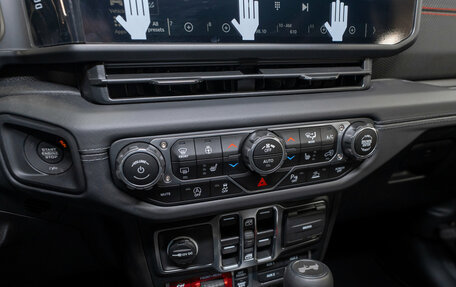 Jeep Wrangler, 2025 год, 8 450 000 рублей, 18 фотография