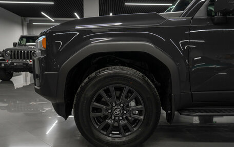 Toyota Land Cruiser Prado, 2024 год, 12 100 000 рублей, 27 фотография