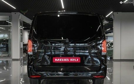 Mercedes-Benz V-Класс, 2024 год, 13 300 000 рублей, 6 фотография