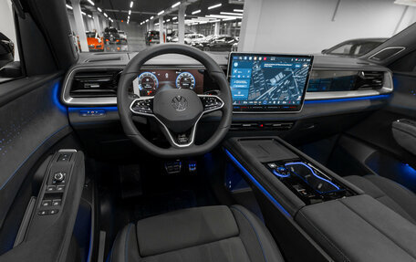 Volkswagen Teramont, 2025 год, 6 240 000 рублей, 7 фотография