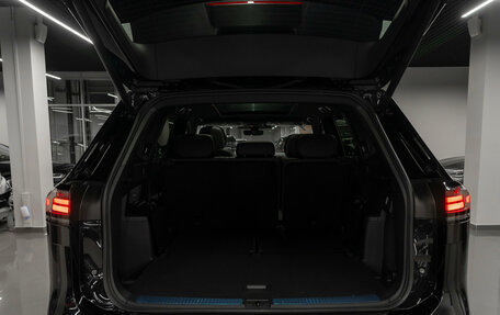 Volkswagen Teramont, 2025 год, 6 240 000 рублей, 28 фотография