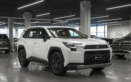 Toyota RAV4, 2025 год, 5 000 000 рублей, 2 фотография