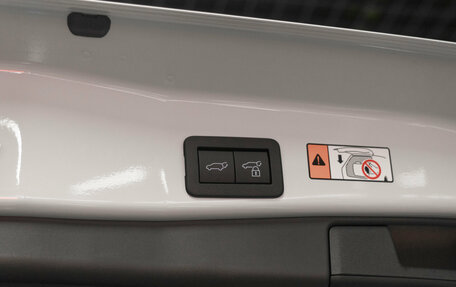 Toyota RAV4, 2025 год, 5 000 000 рублей, 25 фотография