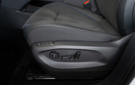 Volkswagen Tiguan, 2025 год, 4 915 000 рублей, 24 фотография