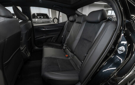 Toyota Camry, 2025 год, 4 350 000 рублей, 13 фотография
