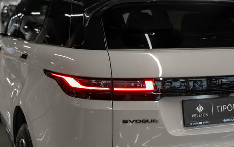 Land Rover Range Rover Evoque II, 2025 год, 6 400 000 рублей, 28 фотография