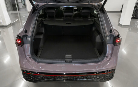 Volkswagen Tiguan, 2025 год, 4 965 000 рублей, 25 фотография