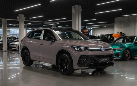 Volkswagen Tiguan, 2025 год, 4 930 000 рублей, 2 фотография