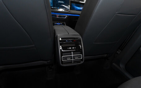 Volkswagen Tiguan, 2025 год, 4 930 000 рублей, 14 фотография