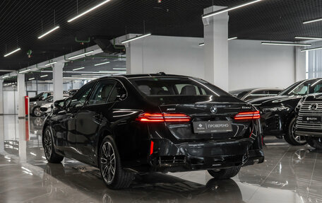 BMW 5 серия, 2025 год, 8 520 000 рублей, 4 фотография